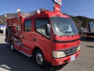 日野自動車　デュトロ　水槽付消防車 容積900L 日本ドライ　A-2級 Wキャブ 5人乗り 標準幅 AT