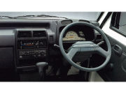 ミニキャブトラック 660 TD 自動荷台低下装置付車 4WD のリア