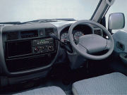 デリカトラック 1.8 DX 4WD のリア