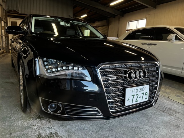 アウディ A8 L W12 クワトロ 4WD  東京都