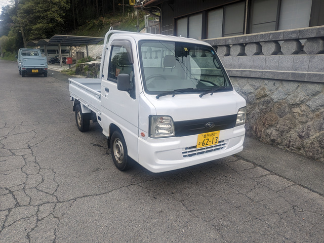 スバル サンバートラック 660 TB 三方開 4WD 4WD 荷台再塗装済み 愛知県