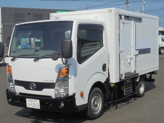 日産 アトラス 3.0ディーゼル 1.15t冷蔵冷凍車‐30度 宮崎県