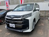トヨタ　ノア　2.0 S-Z 4WD