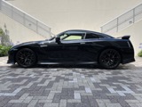 日産 GT-R 3.8 ピュアエディション 4WD ガレージ保管車　BSタイヤ新品　保証書