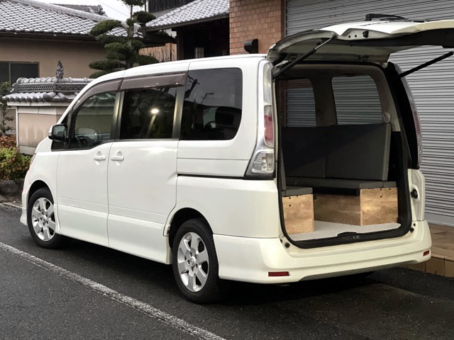 日産 セレナ キャンピングカー 8ナンバー 新品家具 車中泊 モバイルオフィス ペット 奈良県