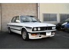 5シリーズ BMW　JAPAN　発足3周年記念　100台限定　画像1