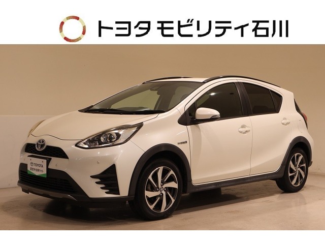 アクア(トヨタ) 1.5 クロスオーバー グラム 中古車画像