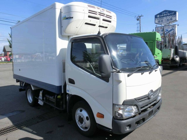 日野自動車 デュトロ 冷凍バン TKG-XZC675M トプレック  北海道