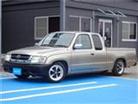 トヨタ　ハイラックス　スポーツピックアップ 2.0 エクストラキャブ 標準ボディ　緩衝装置公認済 ローダウン ガソリン 2WD