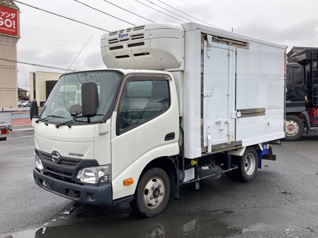 日野自動車 デュトロ 積載2.0t 冷凍冷蔵バン 問合番号 8291 福島県