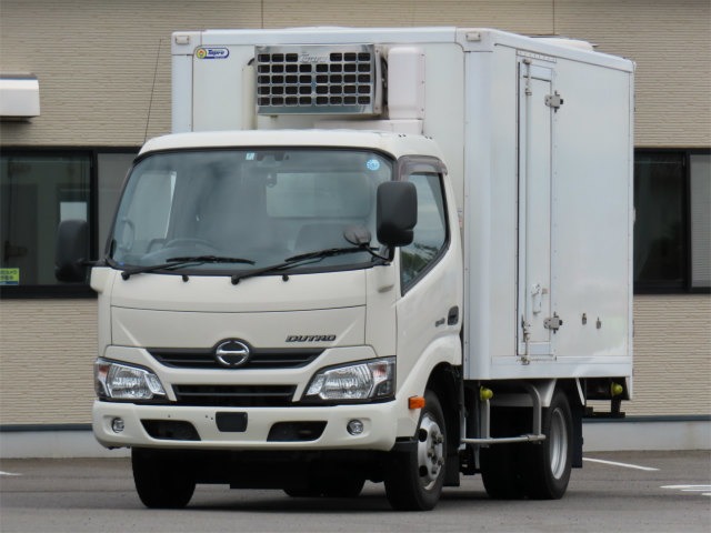 日野自動車 デュトロ 2t 冷蔵・冷凍車 内寸-長308x幅172x高164 愛媛県
