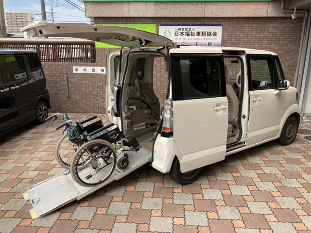 ホンダ N-BOX+ 660 G 車いす仕様車 スローパー 車いす1名 ワンオーナー 広島県