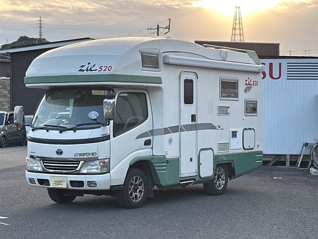 トヨタ カムロード キャンピングカー VANTECH Zil520 冷蔵庫 常設ベット シンク トイレ 鹿児島県