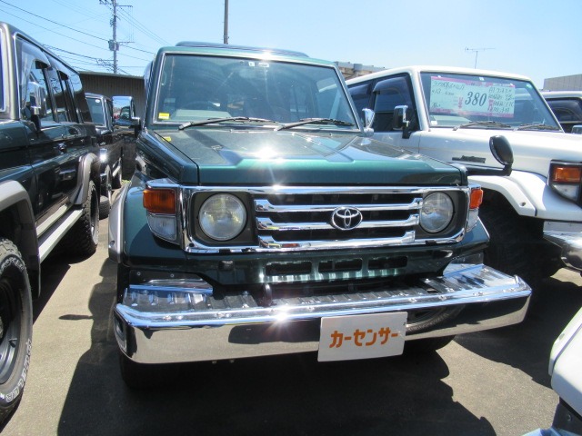 トヨタ ランドクルーザー70 (福岡県)