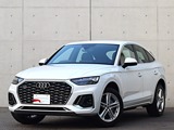 アウディ　Q5スポーツバック　40 TDI クワトロ Sライン ディーゼルターボ 4WD