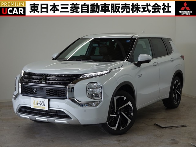 三菱 アウトランダー PHEV 2.4 P 4WD レンタカーUP・スマートフォン連携ナビ 長野県