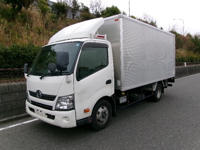 日野自動車 デュトロ 4.0ディーゼル 箱バン パワーゲート 積載3000kg バックカメラ 大阪府