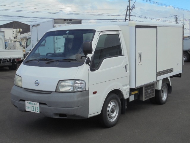日産 バネットトラック バネット1.0t冷凍冷蔵車 2000ディーゼル・NOx・PM適合車