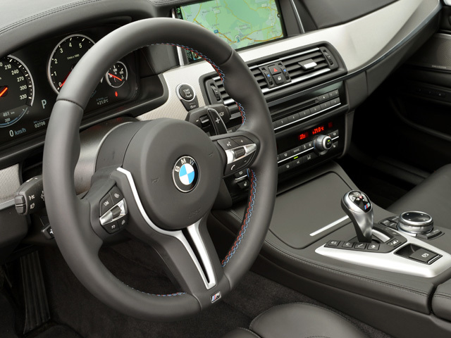 ＢＭＷ M5 コンペティション パッケージ(13年09月-14年03月) / BMWの車カタログ｜輸入車・外車の中古車情報ならカーセンサーエッジnet