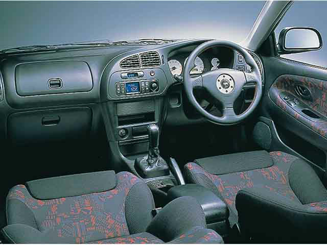 ミラージュアスティ（三菱）1995年12月～2000年8月生産モデルの