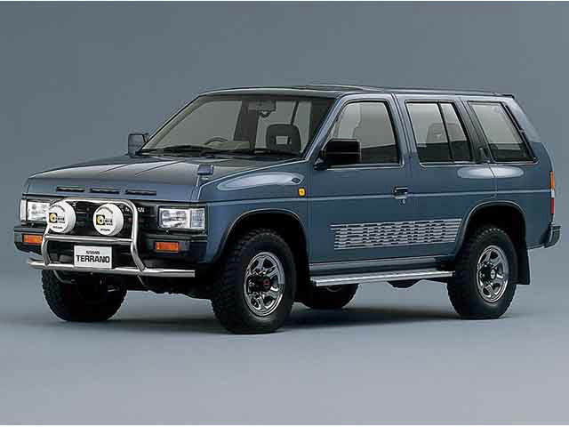 テラノ1986年8月～1995年8月生産モデル