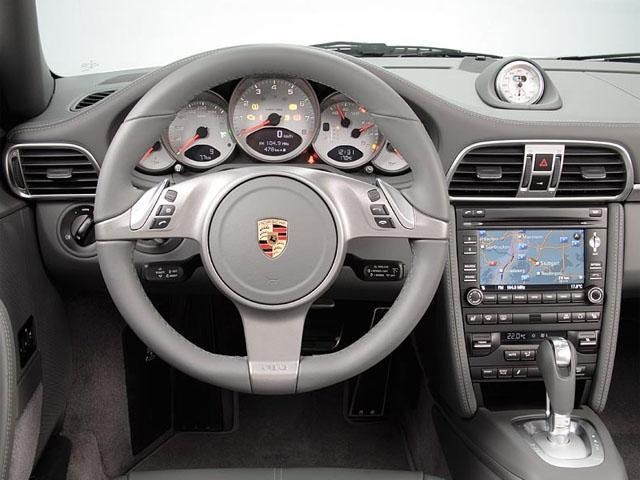 ポルシェ 911 ターボs Pdk 4wd 11年06月 11年10月 Porscheの車カタログ 輸入車 外車の中古車 情報ならカーセンサーエッジnet