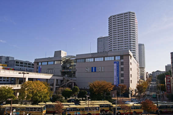 当店、横浜は戸塚区東戸塚に創業して３０年以上になります♪家族で経営しているアットホームなお店です！お気軽にご来店下さい♪