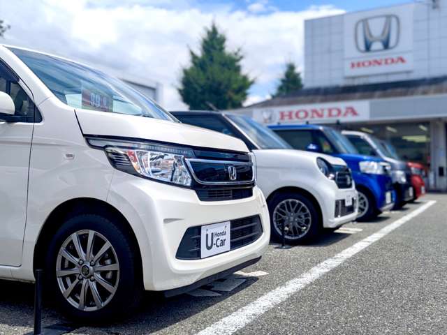 Hondaの人気車種を中心にお客様の趣味やお仕事にピッタリのお車を幅広く展示しております！皆様のご来店をお待ちしております！
