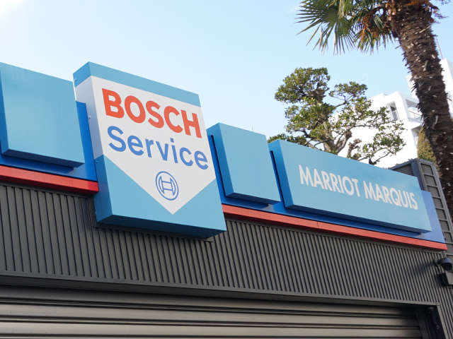 「ボッシュカーサービス」認定工場として、質の高いアフターサービスにて、ご納車後もお客様のカーライフをサポート致します。