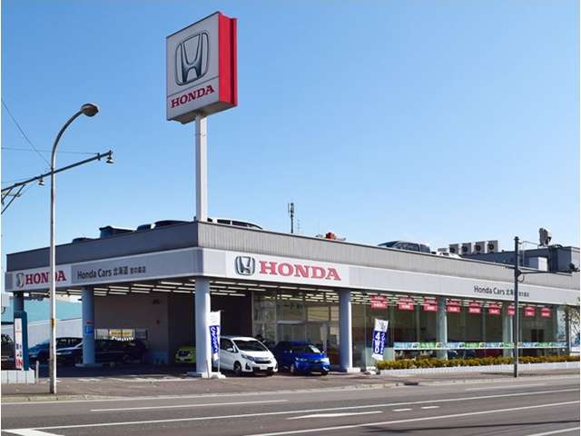 Honda　Cars　北海道 宮の森店（認定中古車取扱店）　メイン画像