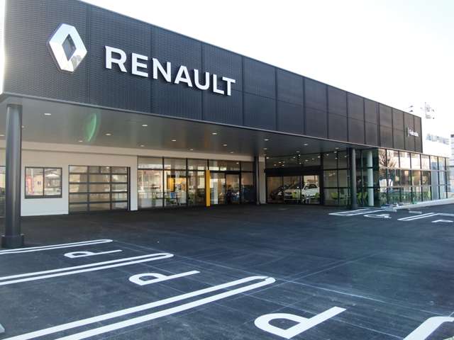 ◆お客様駐車場完備です。当店ＨＰはhttps://www.renault.jp/dealer/renault_fukuoka/です。皆様のアクセスをお待ちしています。