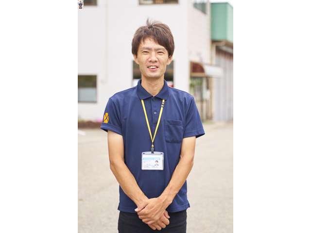 店長の赤田克也 です村上自動車整備さんと力を合わせて村上の地域活性化にも尽力していきます。