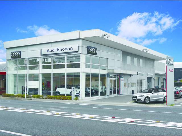 Audi Approved Automobile 湘南 写真