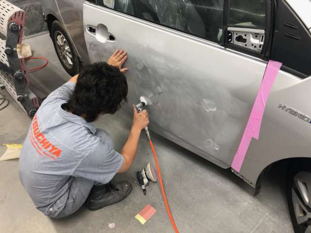 届出済未使用車専門店パレット　 整備 修理・塗装・交換 画像