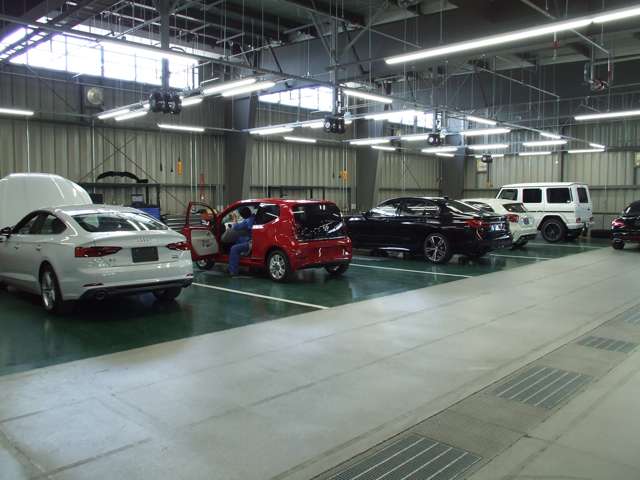 メルセデス・ベンツ京都中央　サーティファイドカーセンター  整備 画像3