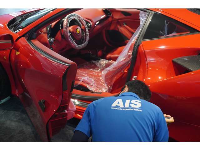 中古車の状態を表すカーセンサー認定を推進。検査の評価基準についても厳しいAISの評価点を採用し、お車を提供しております。