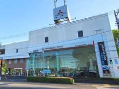 東日本三菱自動車販売　ＵＣＡＲ多摩 整備